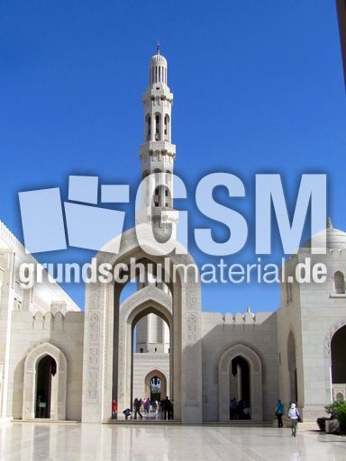 261 Sultan-Qaboos-Grand-Moschee.JPG